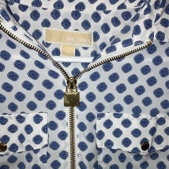 Micheal kors Women’s blouse and matching pants - Picture 3 of 8